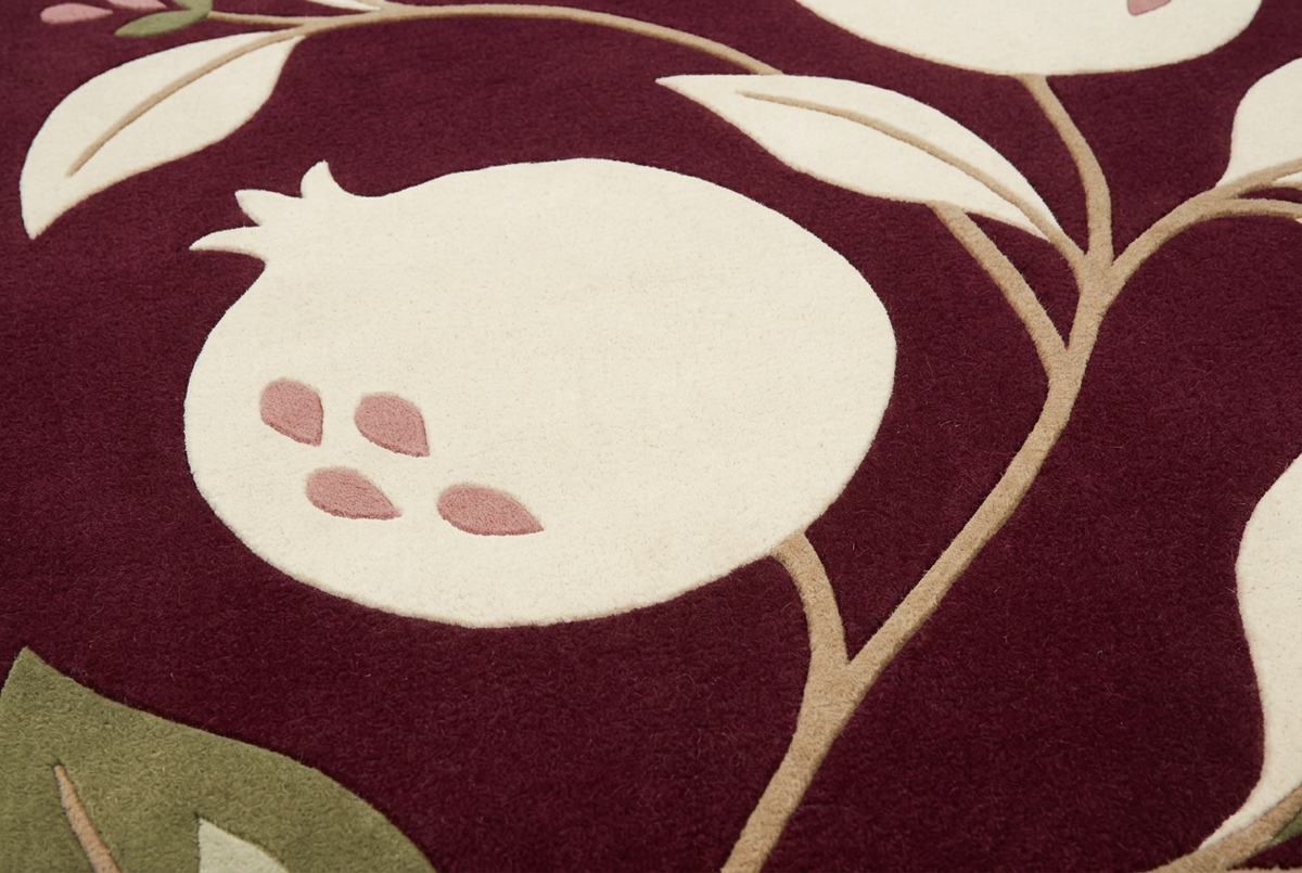 Burgundy Orchard wool close-up