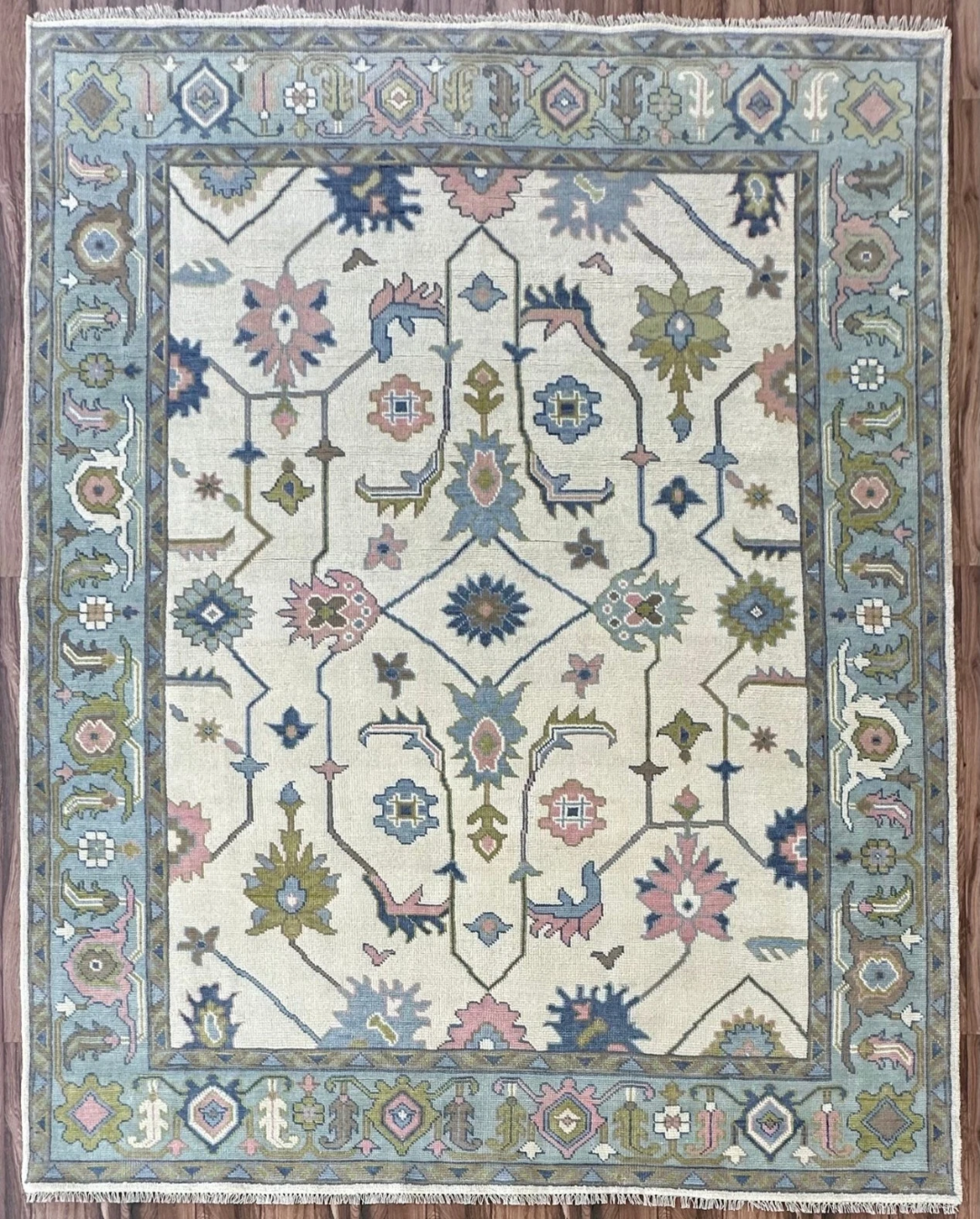All-Over Geometric Diamond Lattice Oushak Ivory and Grey Blue Soft Multicolour Traditional 8x10 Hand Knotted Wool Area Rug