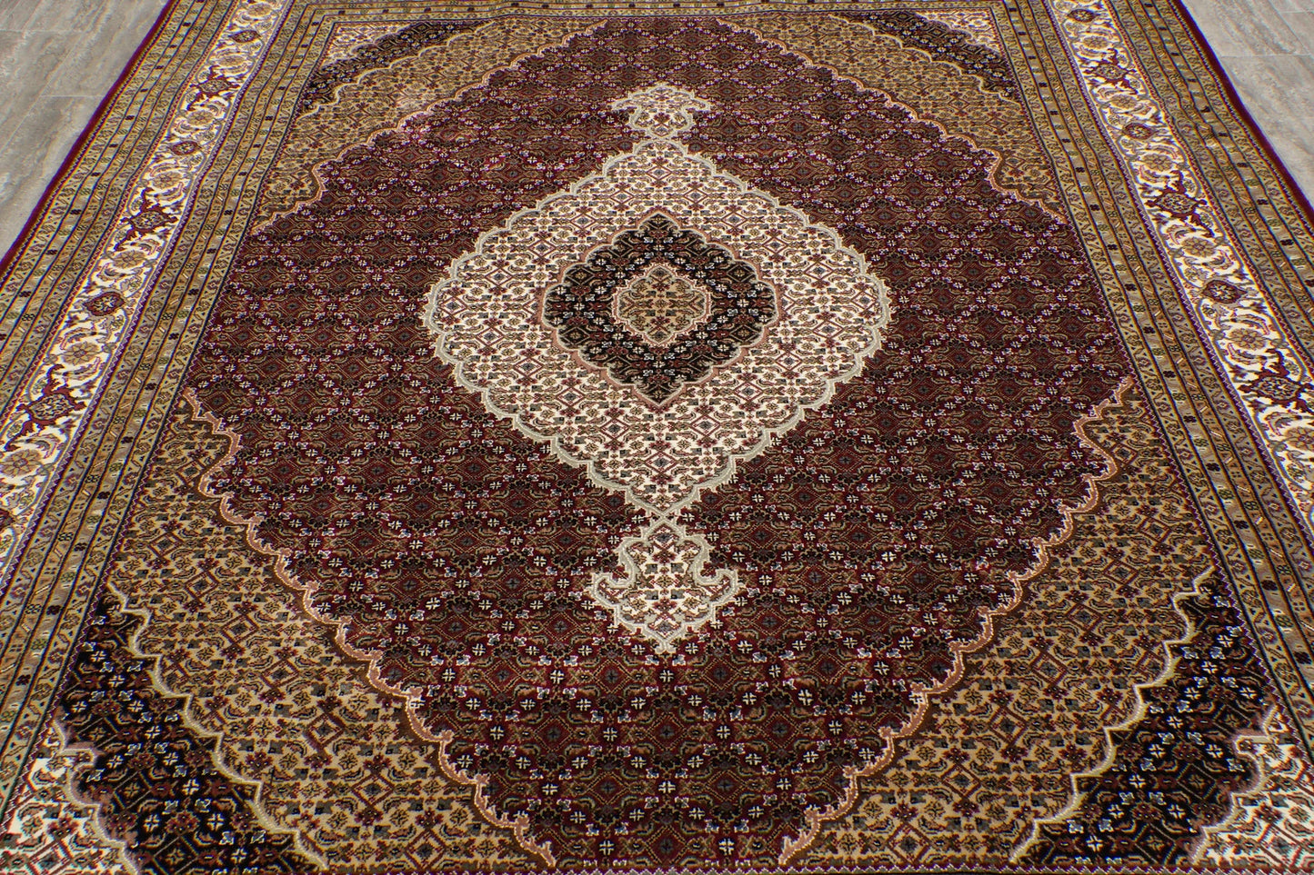 8x10 Premium Burgundy and Ivory Antique Heriz Serapi Hand Knotted Medallion Wool Area Rug