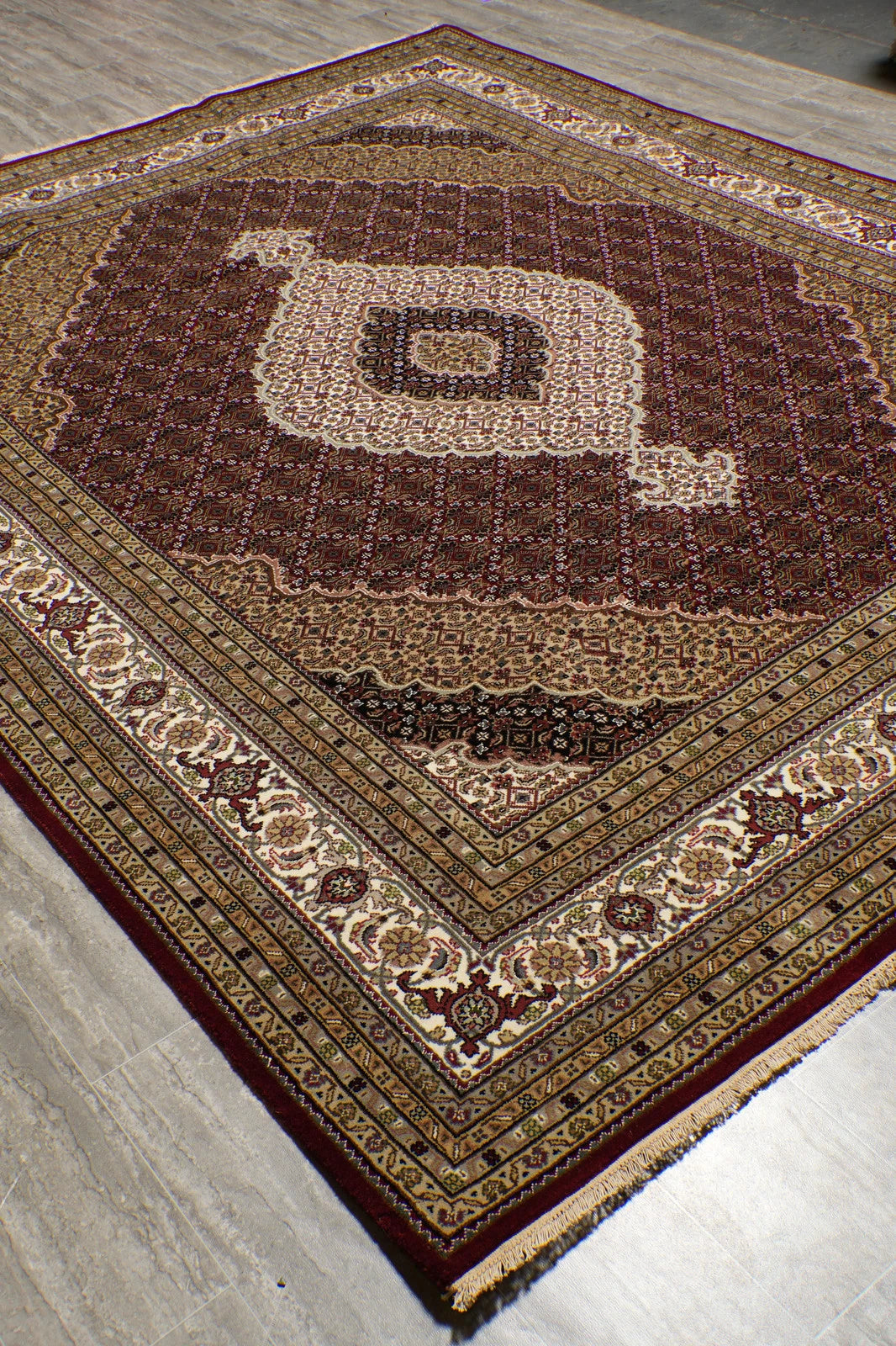 8x10 Premium Burgundy and Ivory Antique Heriz Serapi Hand Knotted Medallion Wool Area Rug
