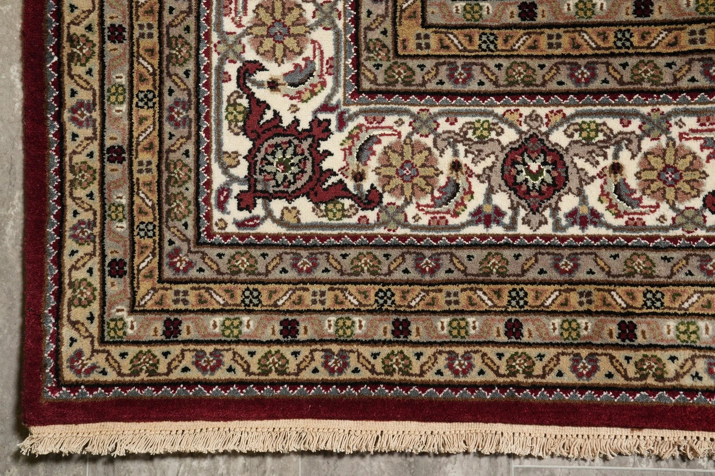 8x10 Premium Burgundy and Ivory Antique Heriz Serapi Hand Knotted Medallion Wool Area Rug