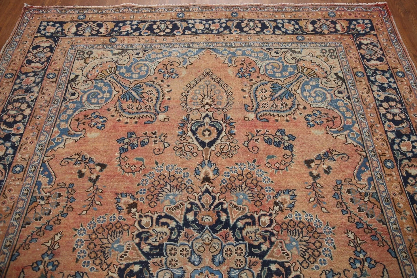 Peach and Navy Antique Floral Medallion Heriz Persian Traditional 8x10 Hand Knotted Wool Area Rug