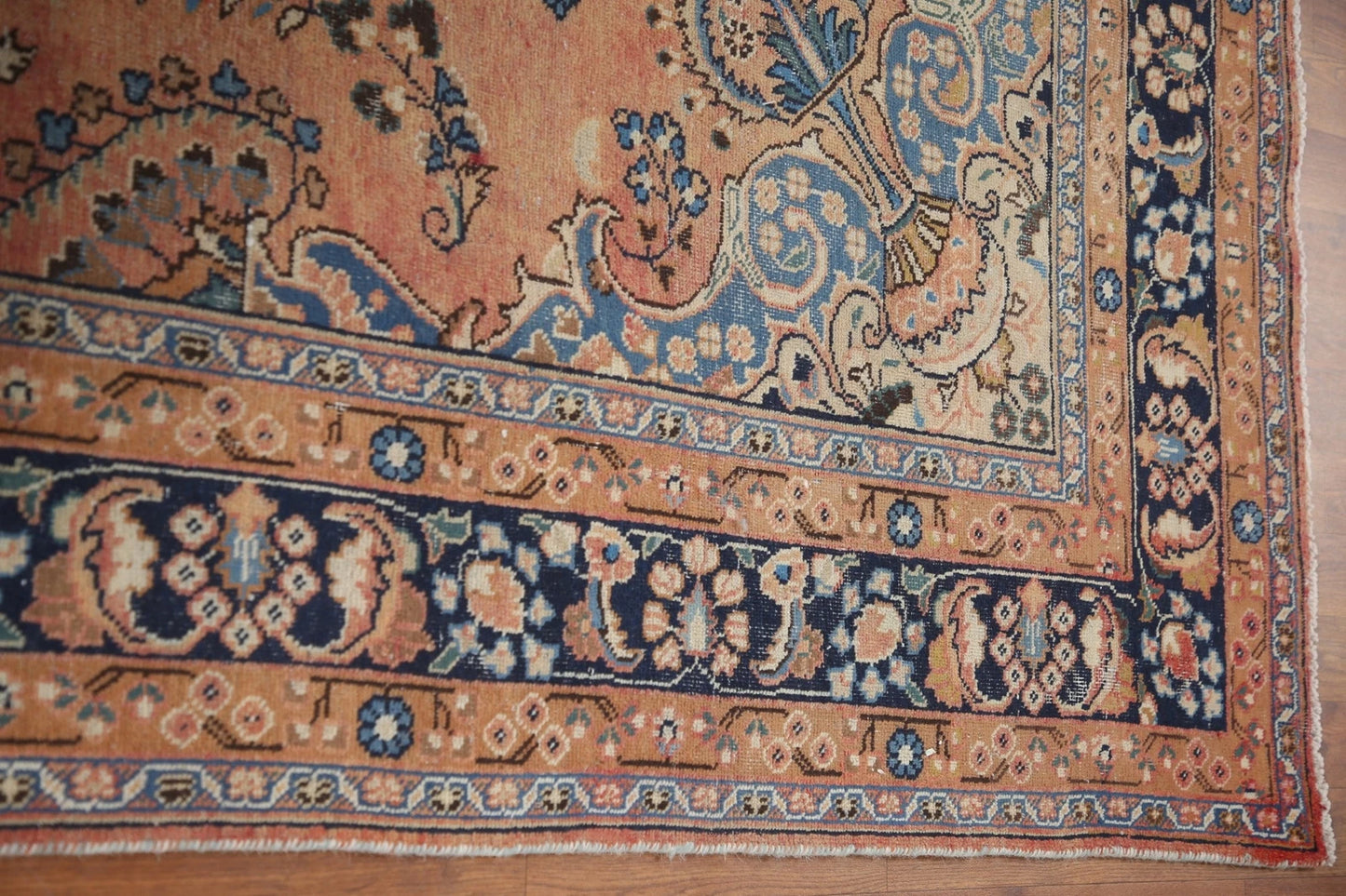 Peach and Navy Antique Floral Medallion Heriz Persian Traditional 8x10 Hand Knotted Wool Area Rug