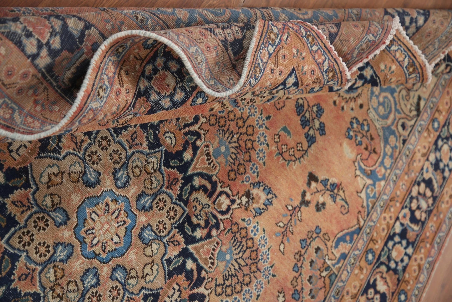 Peach and Navy Antique Floral Medallion Heriz Persian Traditional 8x10 Hand Knotted Wool Area Rug