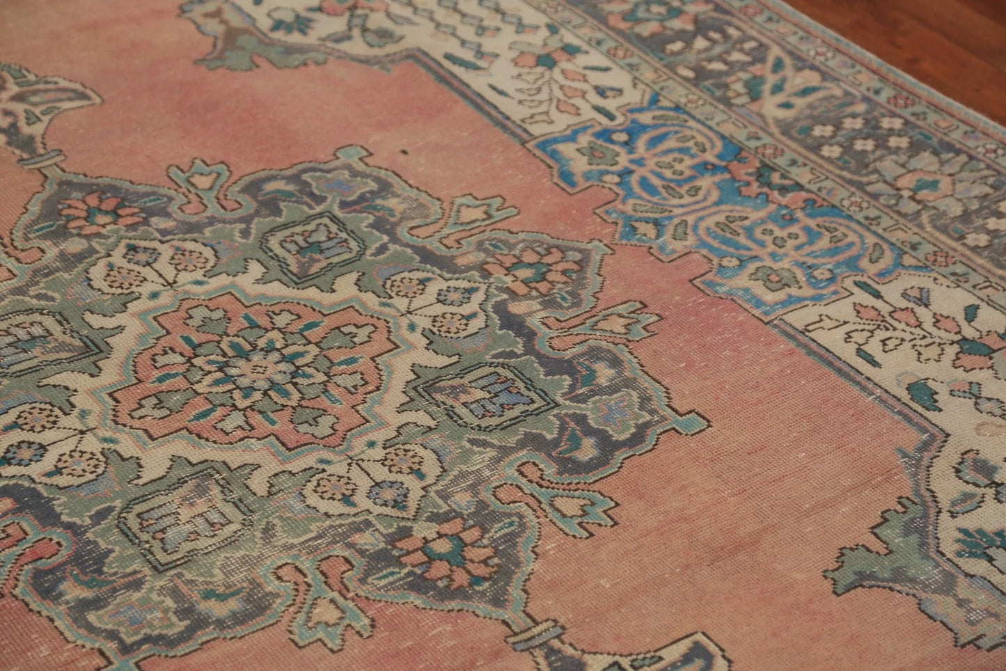 Medallion Floral Heriz Terracotta and Ivory Antique 8x10 Hand Knotted Wool Area Rug