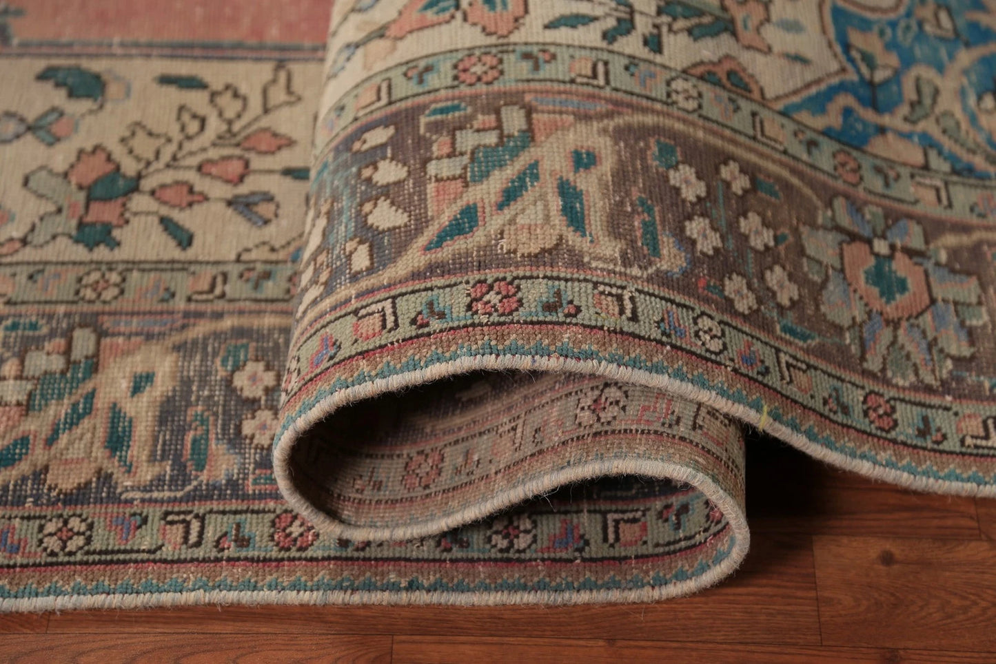Medallion Floral Heriz Terracotta and Ivory Antique 8x10 Hand Knotted Wool Area Rug