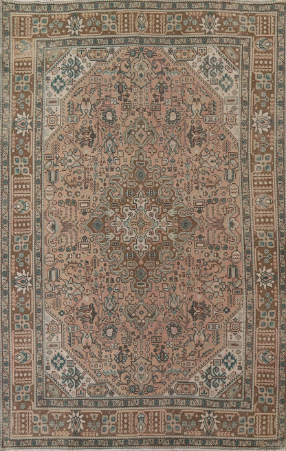 Hand Knotted Antique Heriz Warm Taupe and Sage 8x10 Geometric Medallion Wool Area Rug