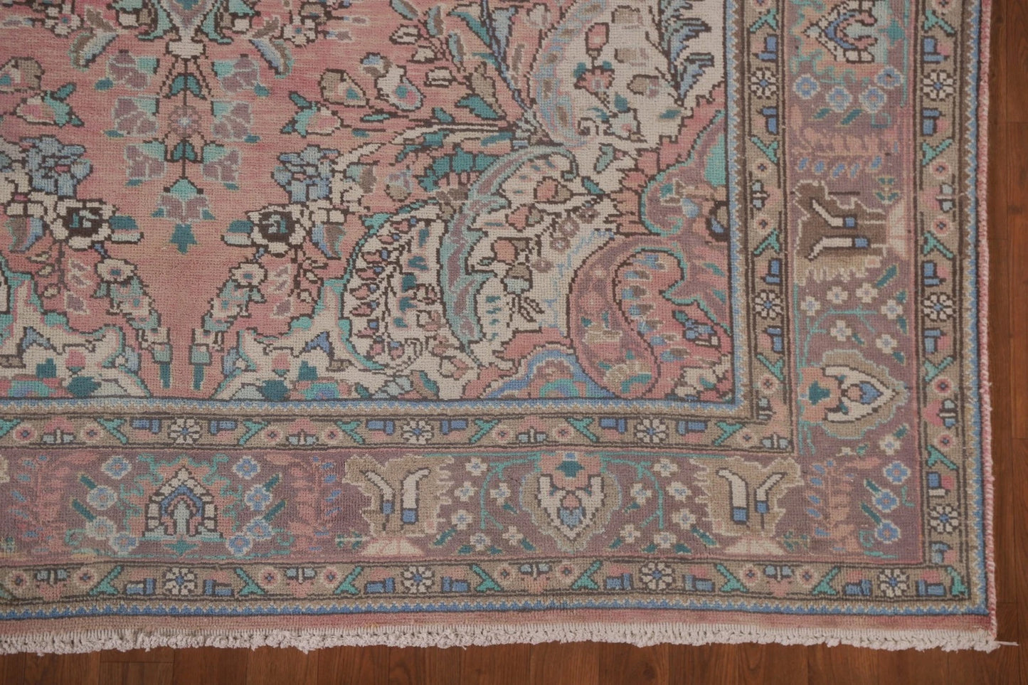 Romantic Dusty Rose and Sage 8x10 Hand Knotted Antique Heriz Serapi Floral Medallion Wool Area Rug