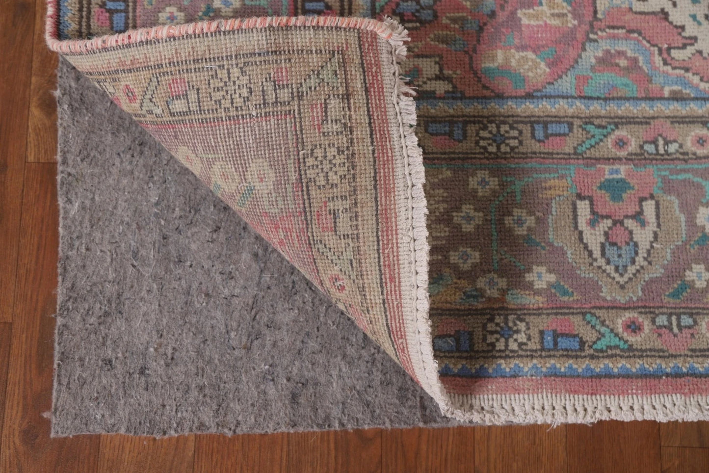 Romantic Dusty Rose and Sage 8x10 Hand Knotted Antique Heriz Serapi Floral Medallion Wool Area Rug