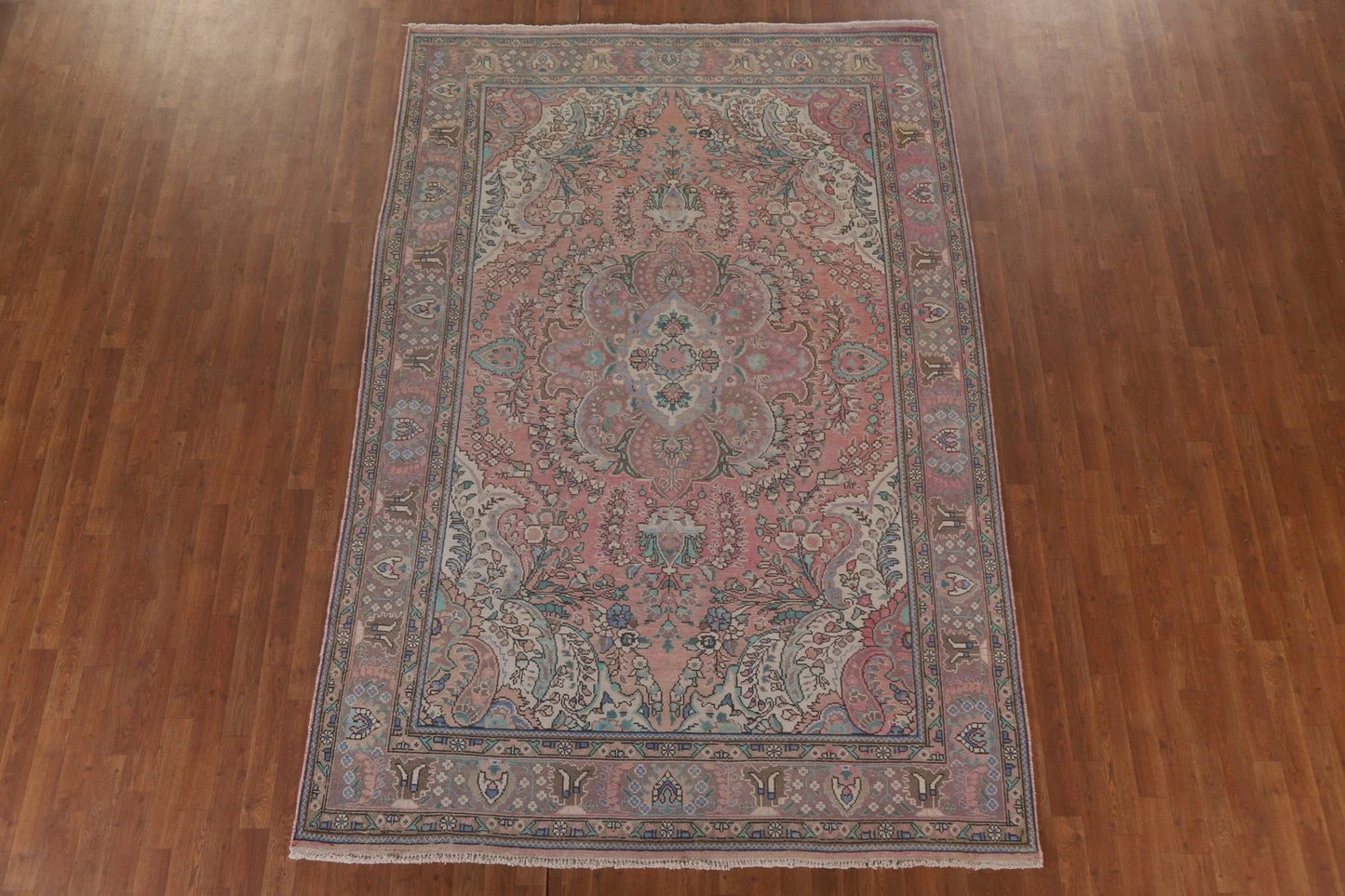 Romantic Dusty Rose and Sage 8x10 Hand Knotted Antique Heriz Serapi Floral Medallion Wool Area Rug