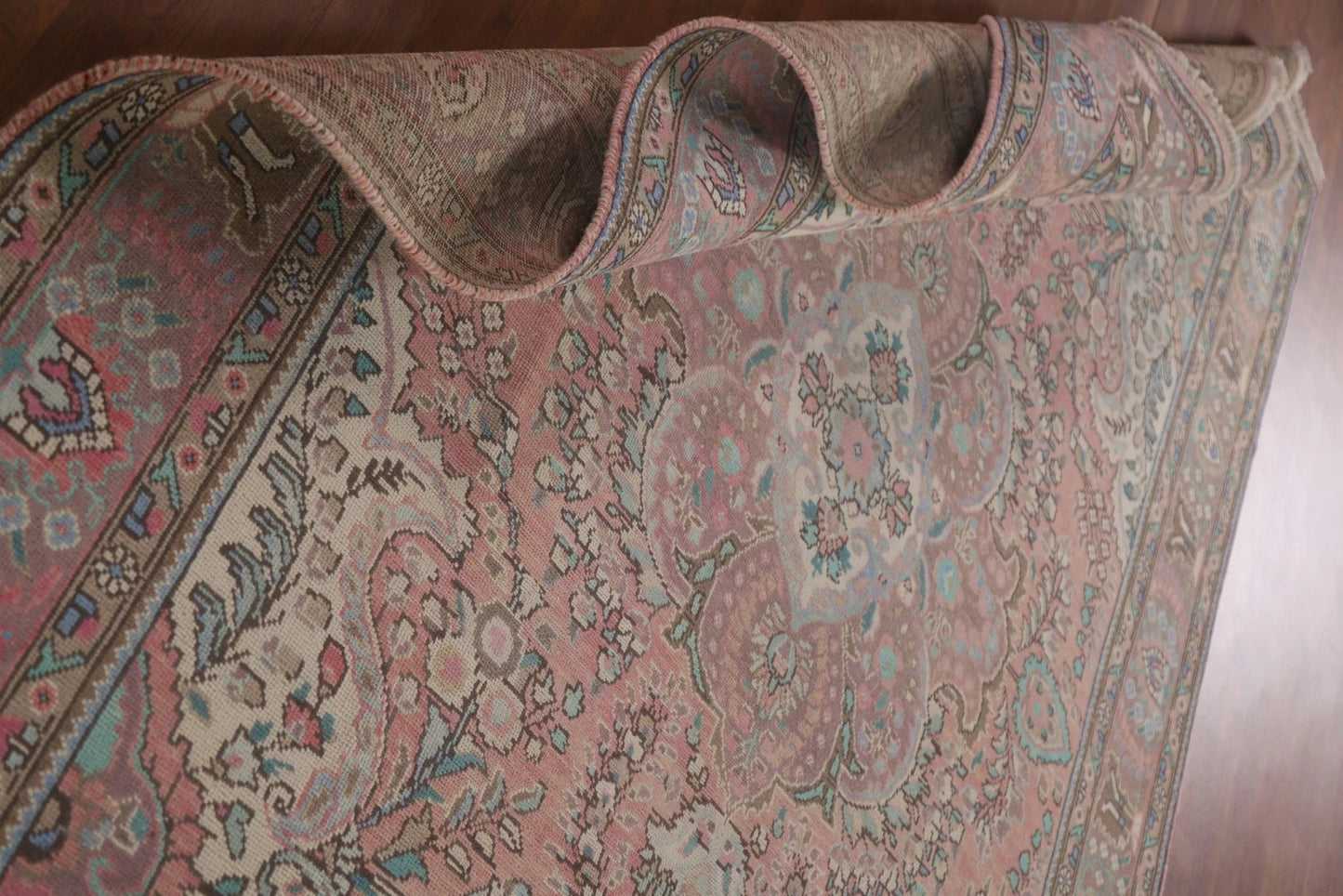 Romantic Dusty Rose and Sage 8x10 Hand Knotted Antique Heriz Serapi Floral Medallion Wool Area Rug