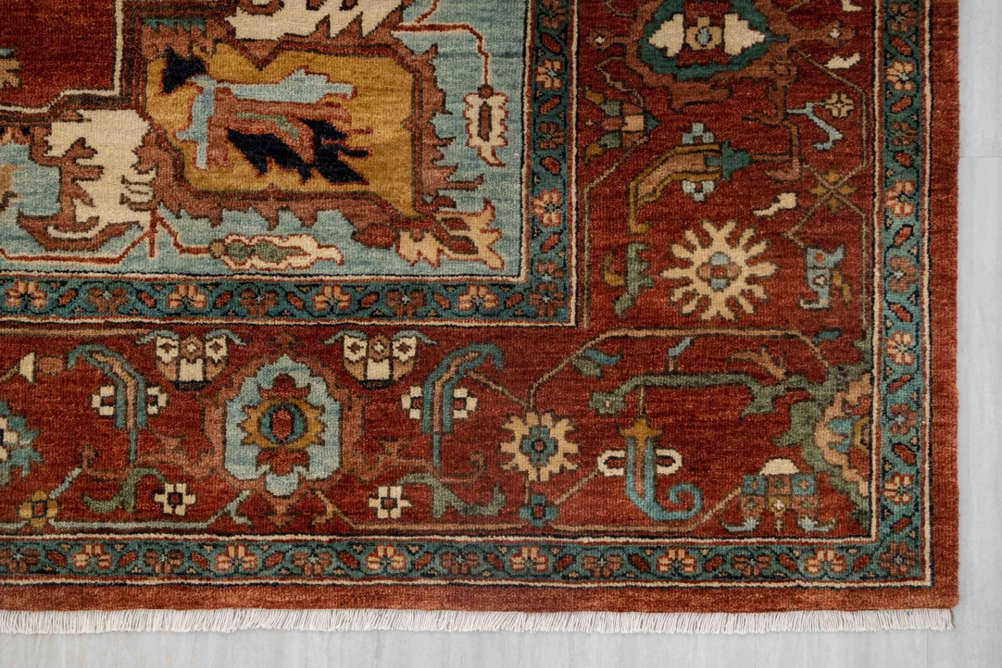 Geometric Medallion Heriz Serapi Brick Red and Ivory Classic 8x10 Hand Knotted Wool Area Rug