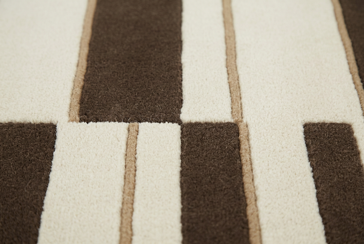 Walnut Passage wool close-up